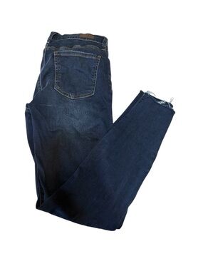 Kut from the Kloth women’s dark blue Skinny Jeans (Size 2